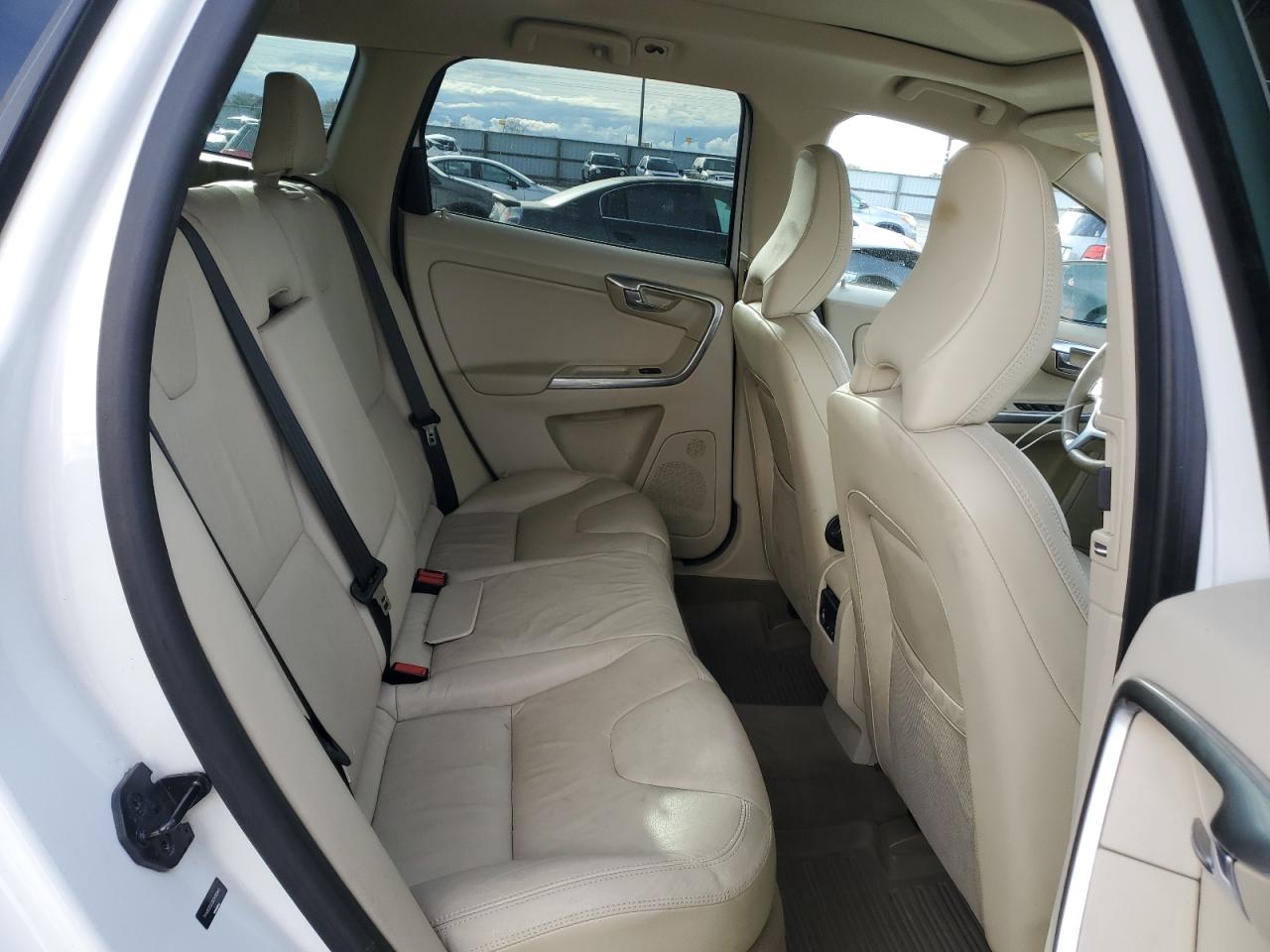 2013 VOLV Xc60 VIN YV4902DZ2D2415940 photo 11