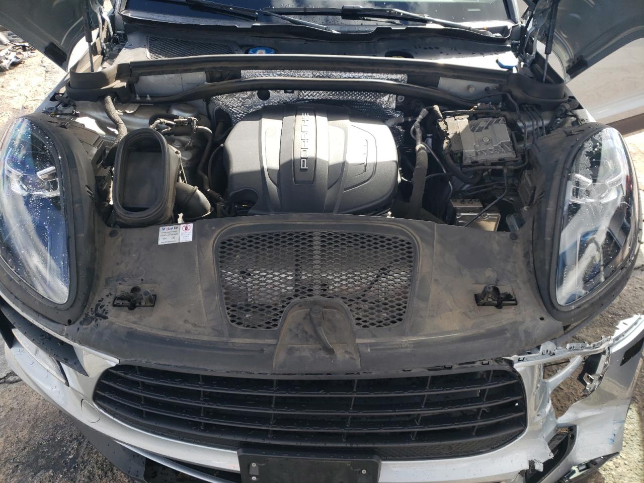 2020 Porsche Macan VIN WP1AA2A54LLB06332 photo 12