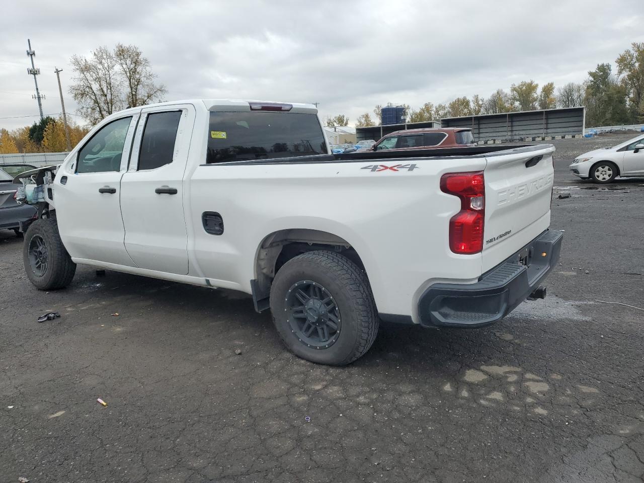 2020 Chevrolet All models VIN 1GCRYAEH4LZ230001 photo 2