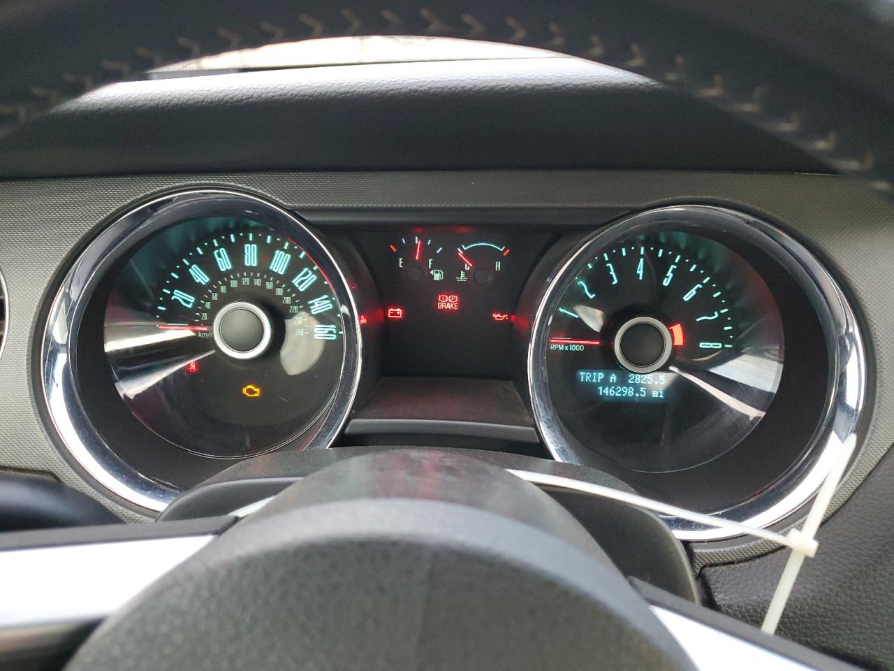2014 Ford All models VIN 1ZVBP8AM0E5306319 photo 9