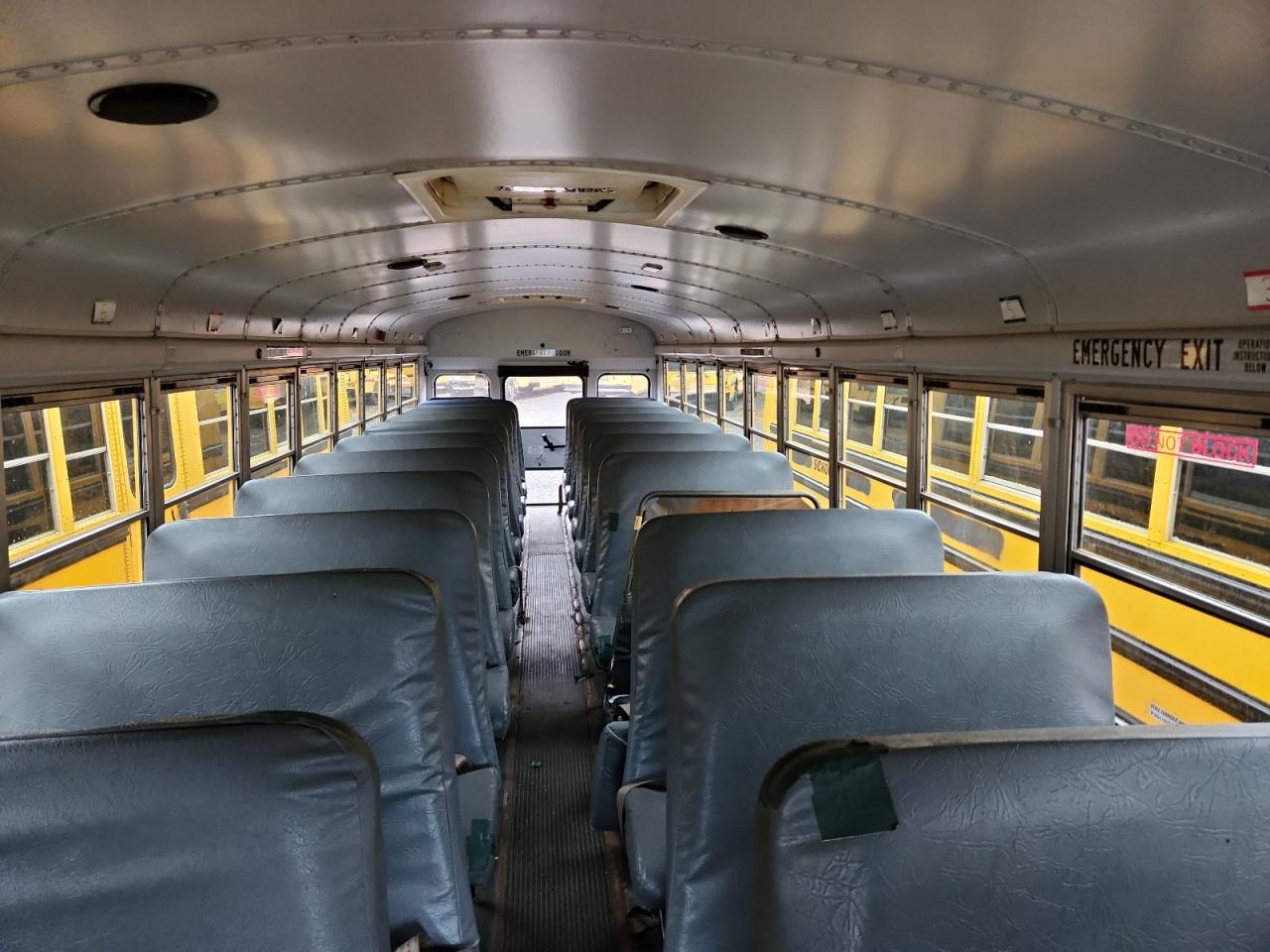 2011 THOMAS Saf-t-line VIN 1T88M4E22B1136103 photo 5