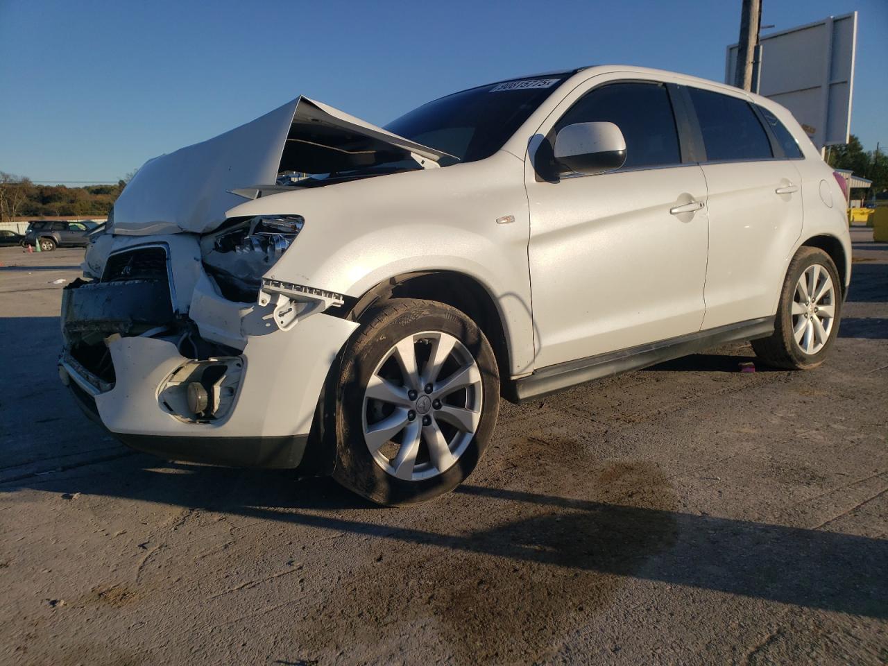 2014 Mitsubishi Outlander VIN 4A4AP4AU7EE018636 photo 1