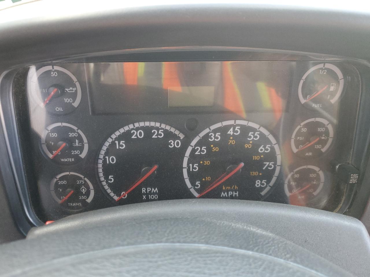 2007 FREIGHTLINER All models VIN 4UZABRCS67CX53732 photo 8