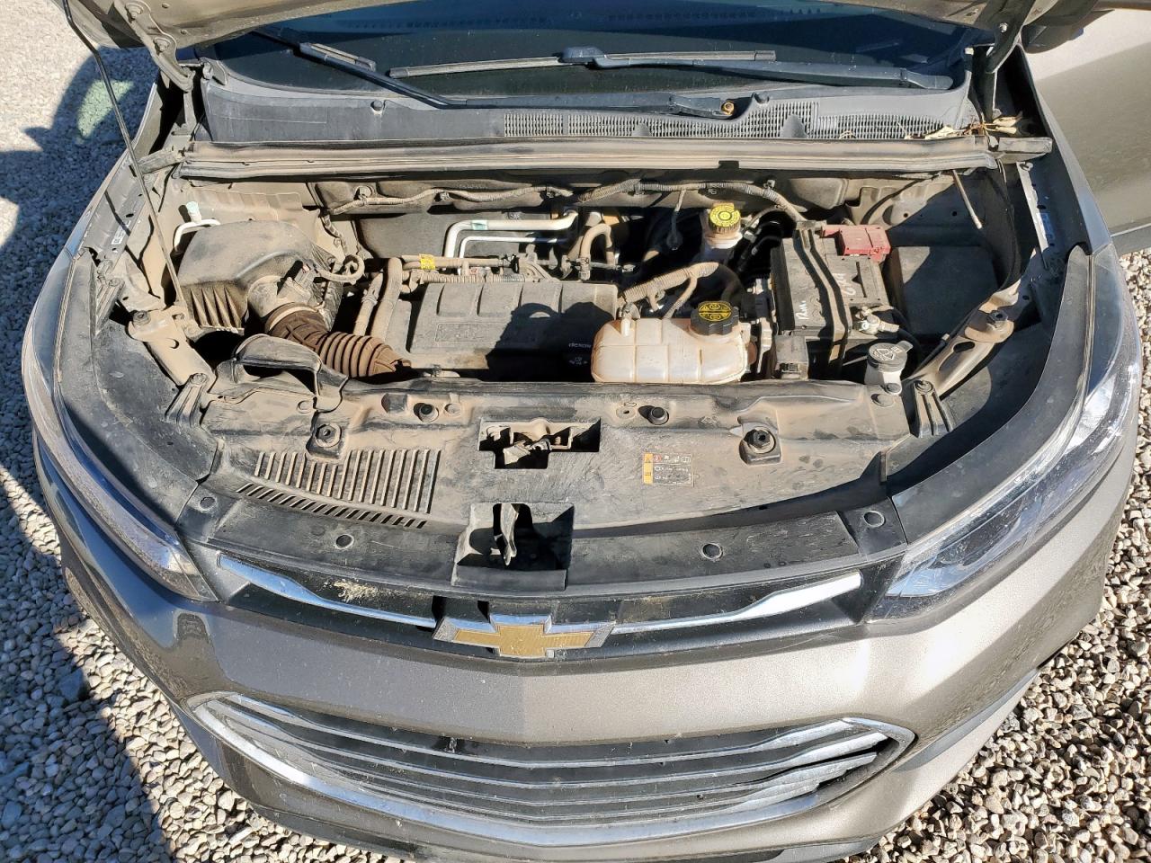 2020 Chevrolet Trax VIN KL7CJKSB2LB353883 photo 12