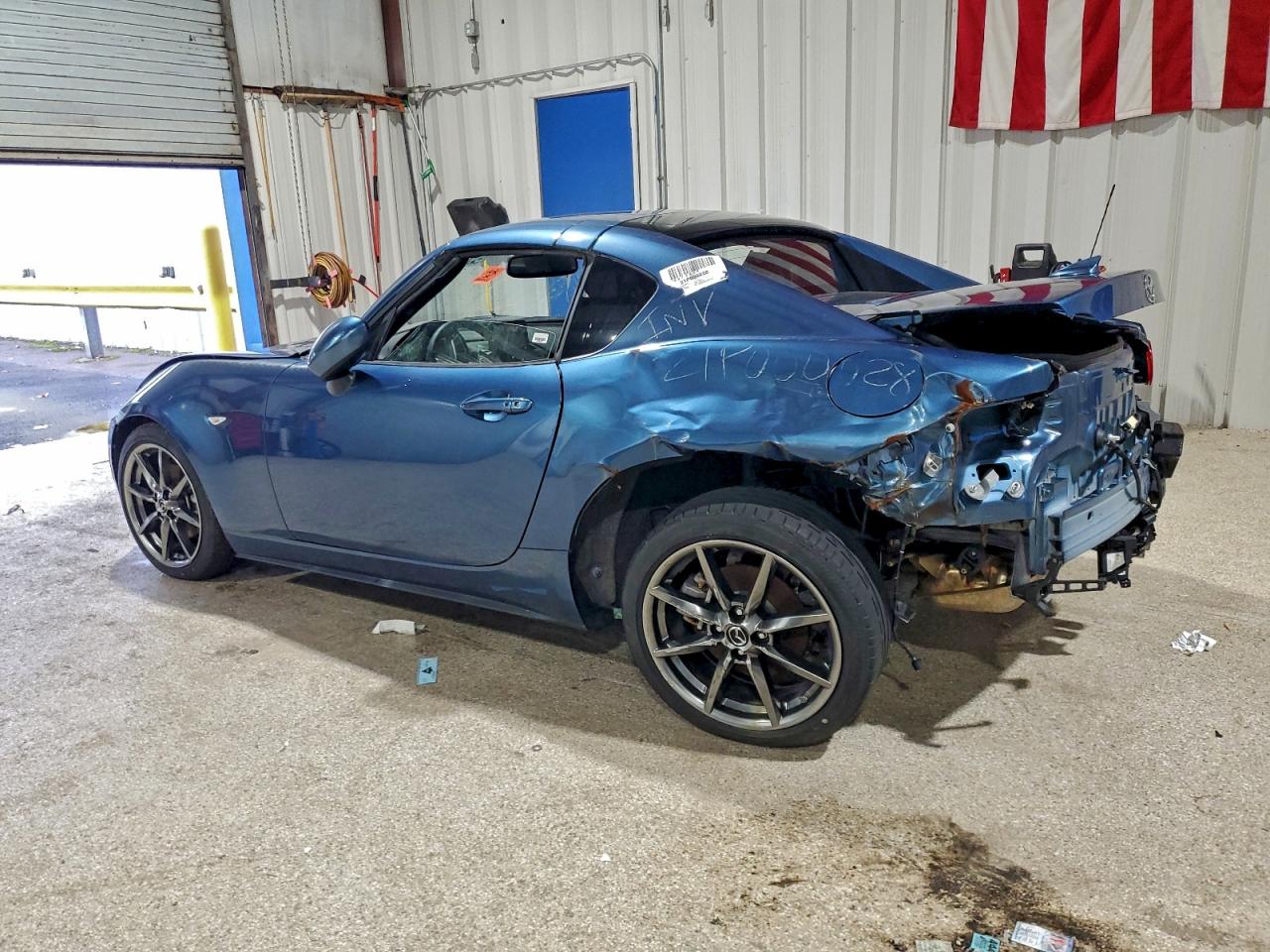 2020 Mazda Mx5 VIN JM1NDAM74L0411770 photo 2