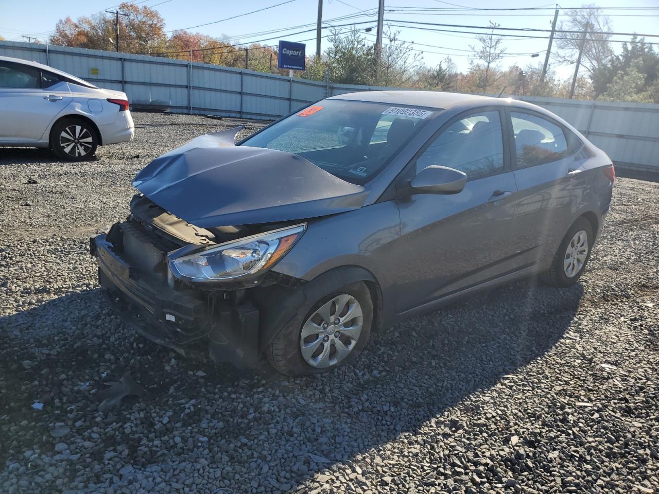 2017 Hyundai Accent VIN KMHCT4AE3HU310441 photo 1