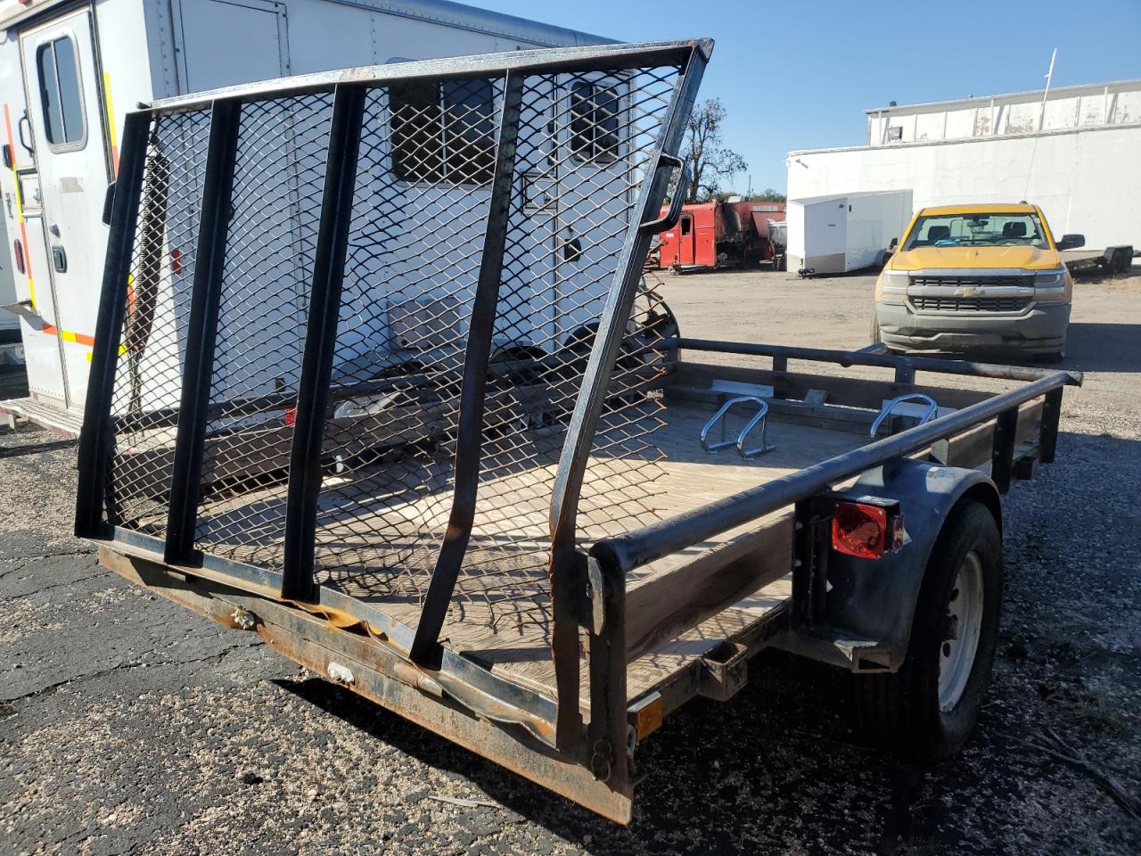 2004 TRAIL Utility VIN 5BEBU10164C133332 photo 4