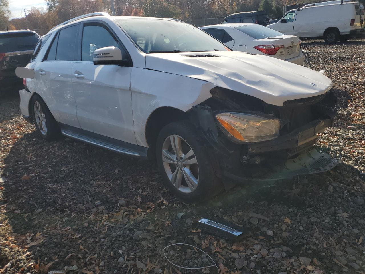 2015 M-class VIN 4JGDA5HB4FA531511 photo 4