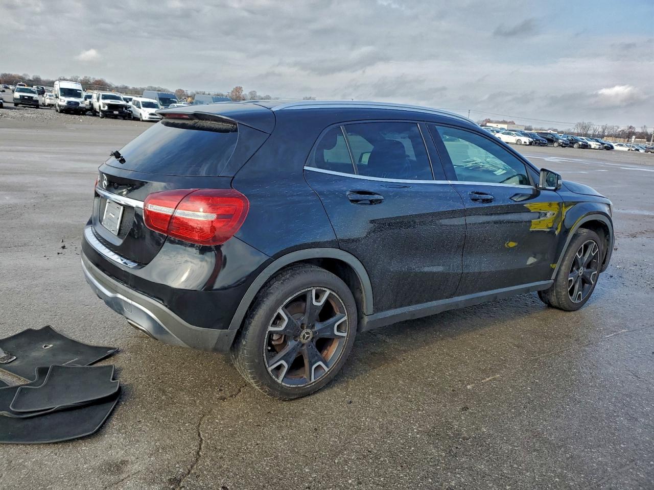 2019 Mercedes-Benz Gla-class VIN WDCTG4EB2KU007158 photo 3