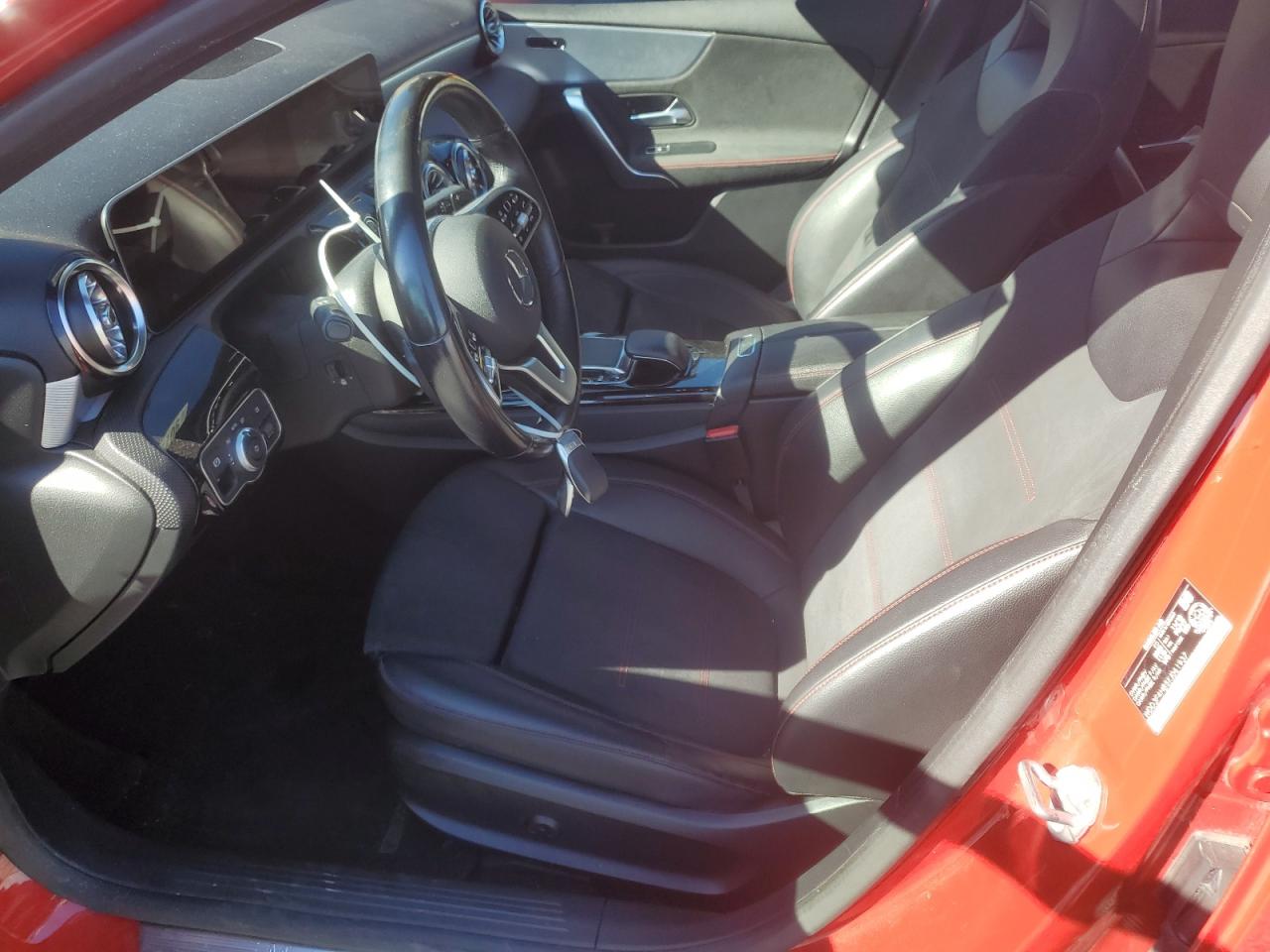 2019 MERCEDES-BENZ A-class VIN WDD3F4HB5KJ061937 photo 7