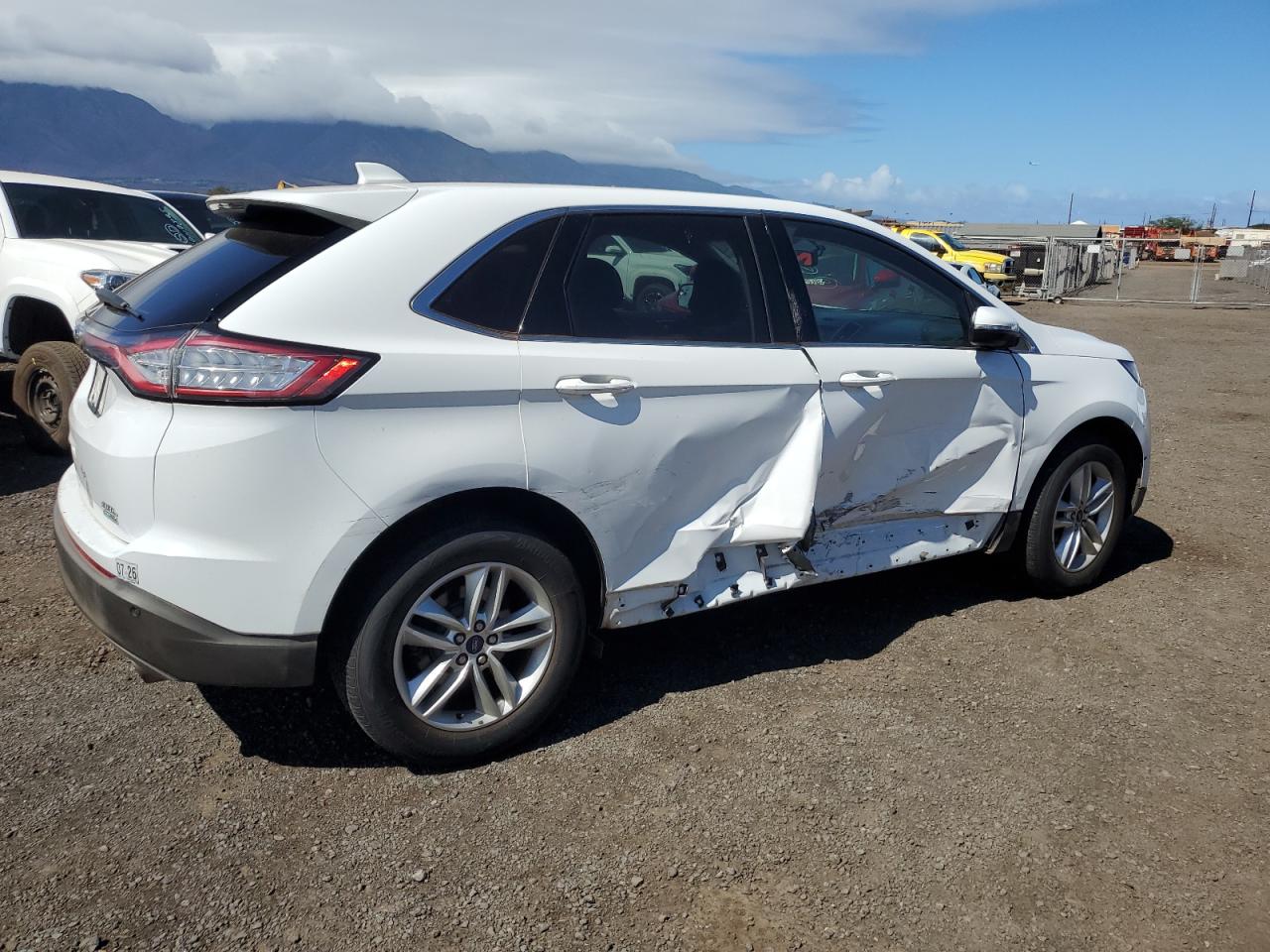 2017 Ford Edge VIN 2FMPK3J95HBC27388 photo 3