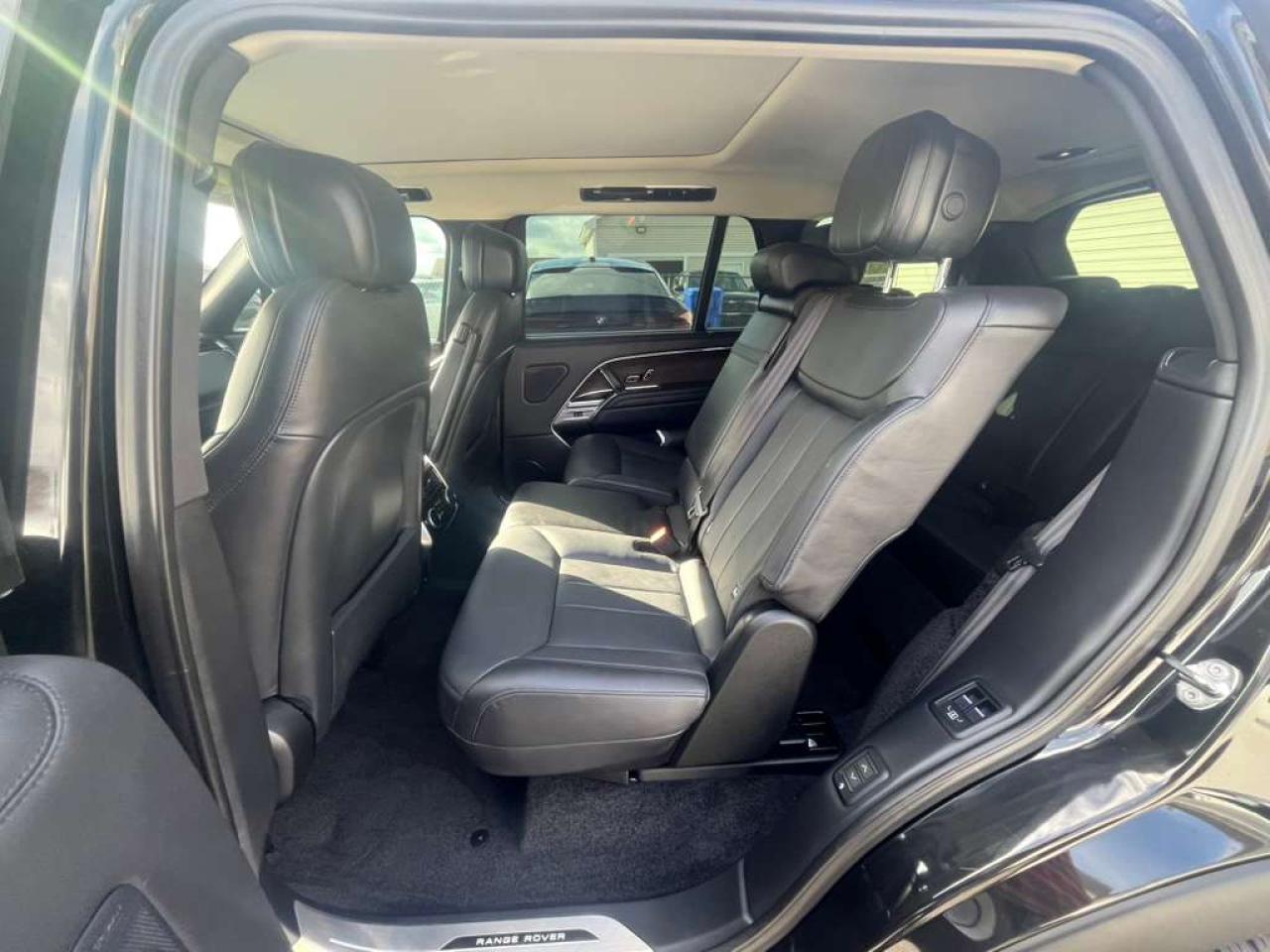 2023 Land Rangerover VIN SALKPBE75PA009702 photo 7