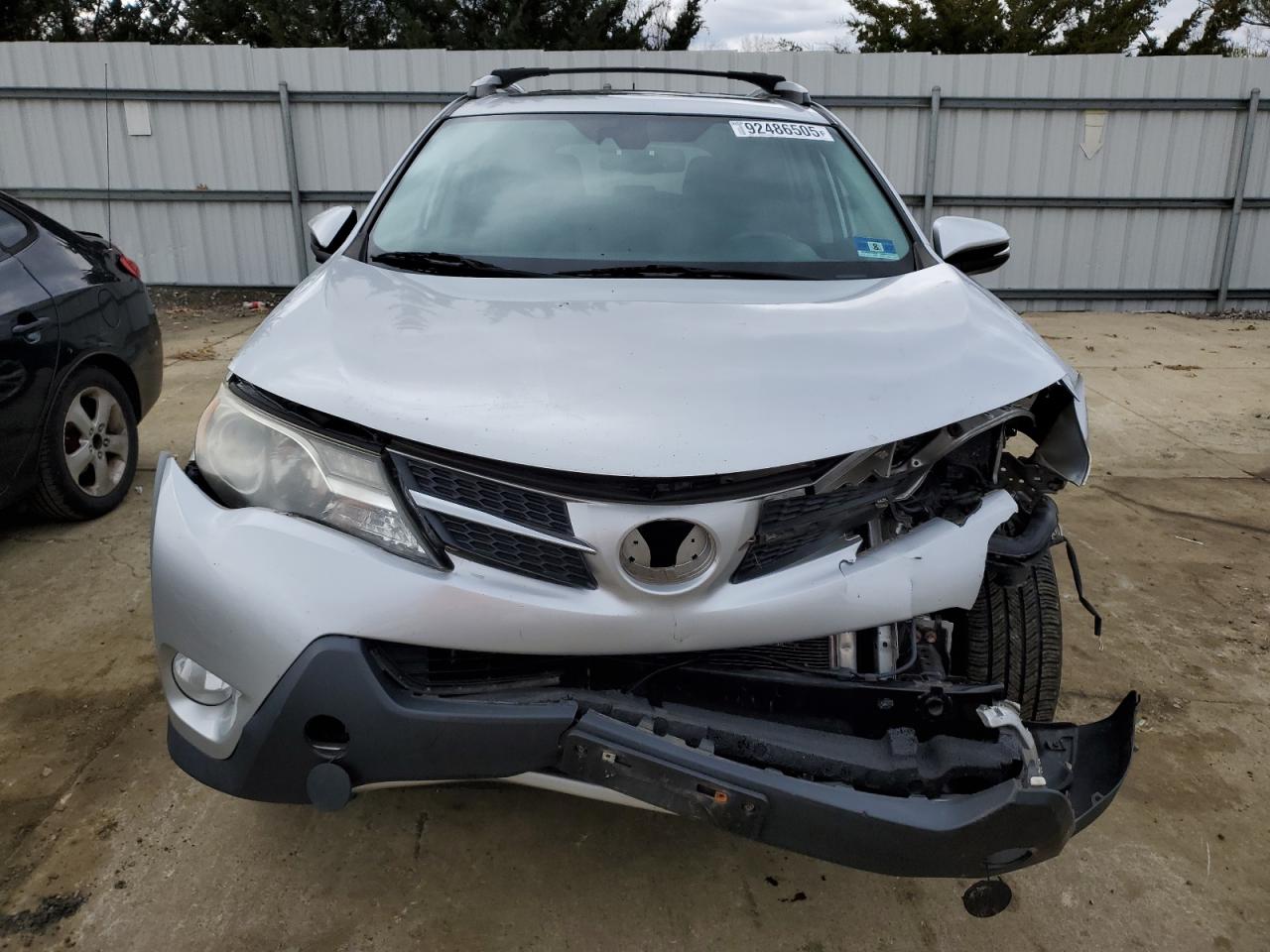 2014 Toyota Rav4 VIN 2T3DFREV3EW216470 photo 5