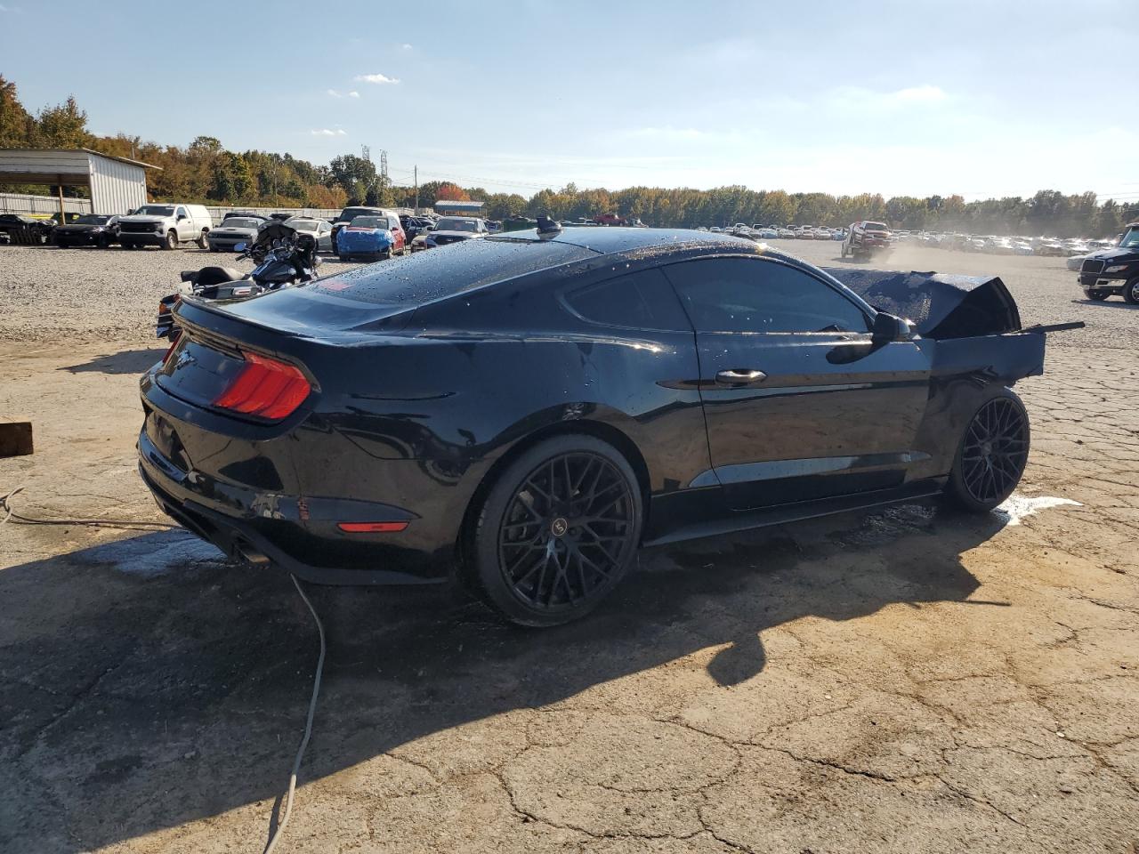 2022 Ford All models VIN 1FA6P8TH5N5101525 photo 3