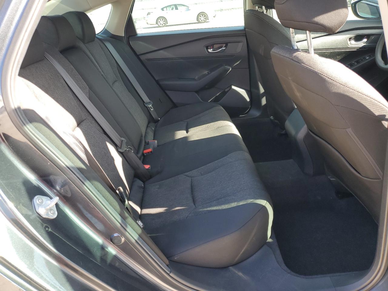 2024 Honda Accord VIN 1HGCY1F25RA085530 photo 10