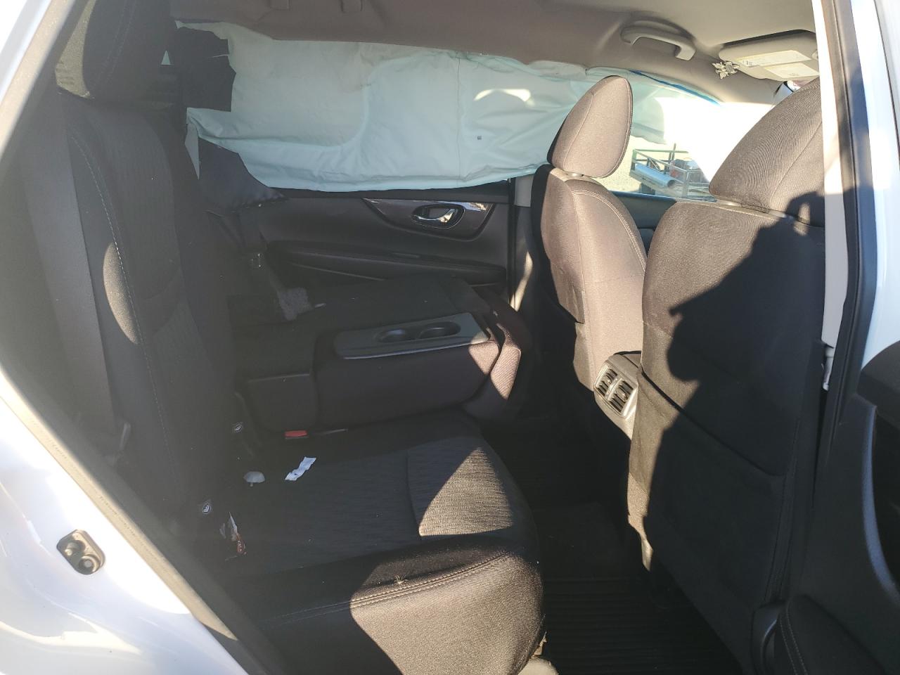 2019 Nissan Rogue VIN 5N1AT2MT8KC798952 photo 11