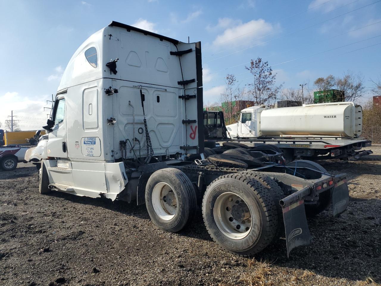 2022 FREIGHTLINER All other VIN 3AKJHHDR2NSNJ5430 photo 3