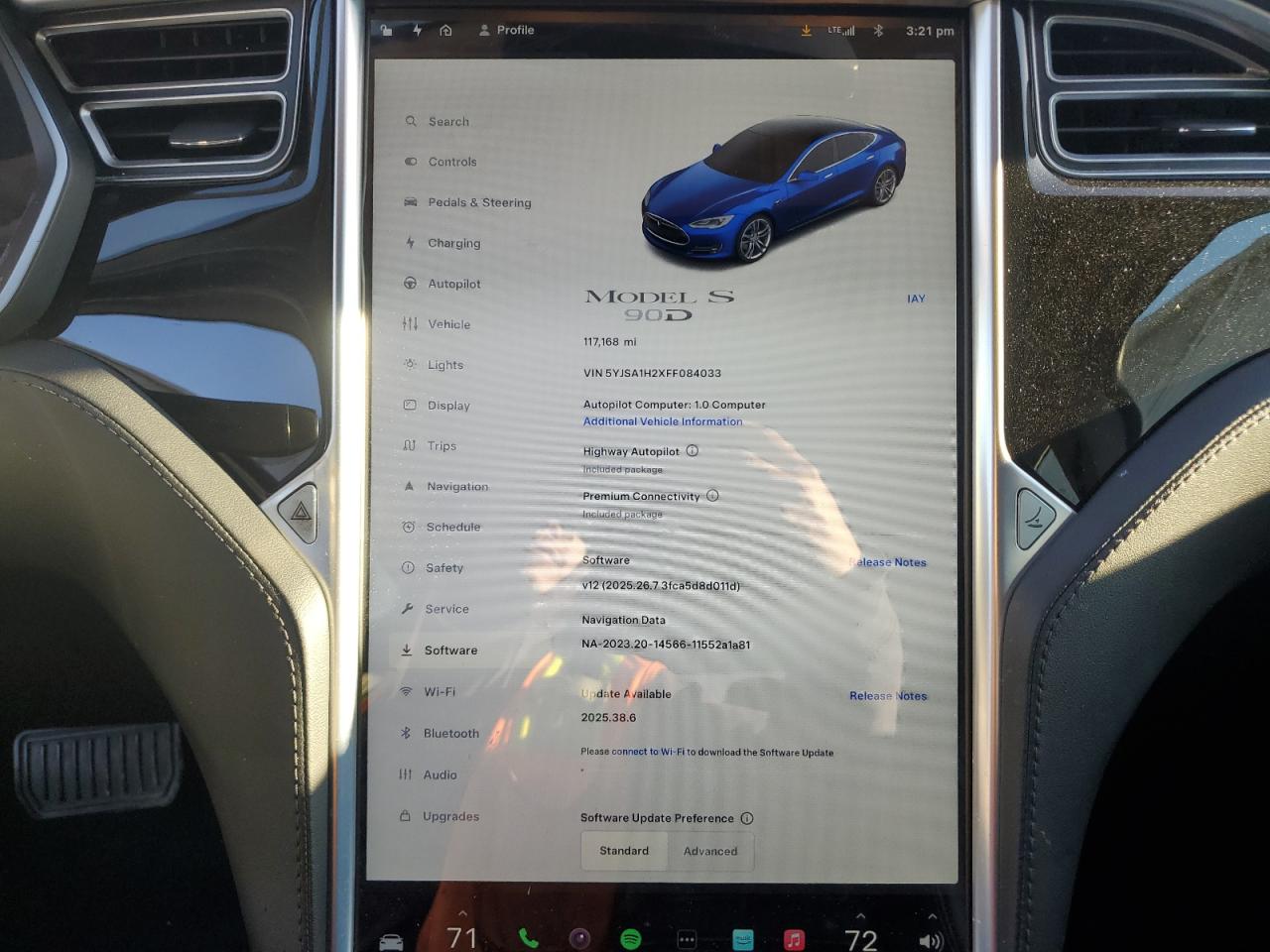 2015 Tesla Model s VIN 5YJSA1H2XFF084033 photo 9