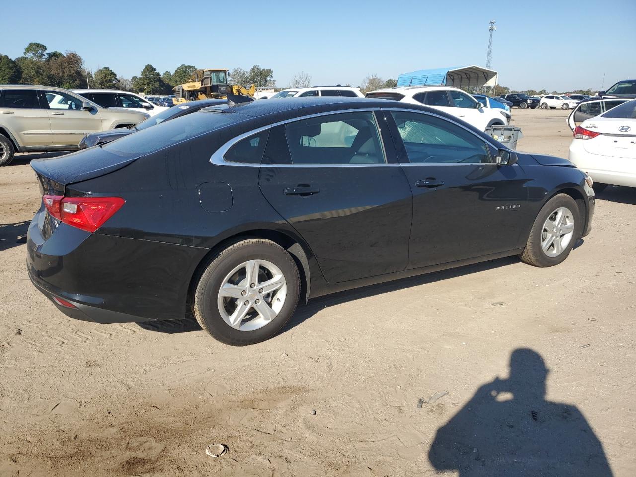 2025 Chevrolet Malibu VIN 1G1ZB5ST9SF108910 photo 3