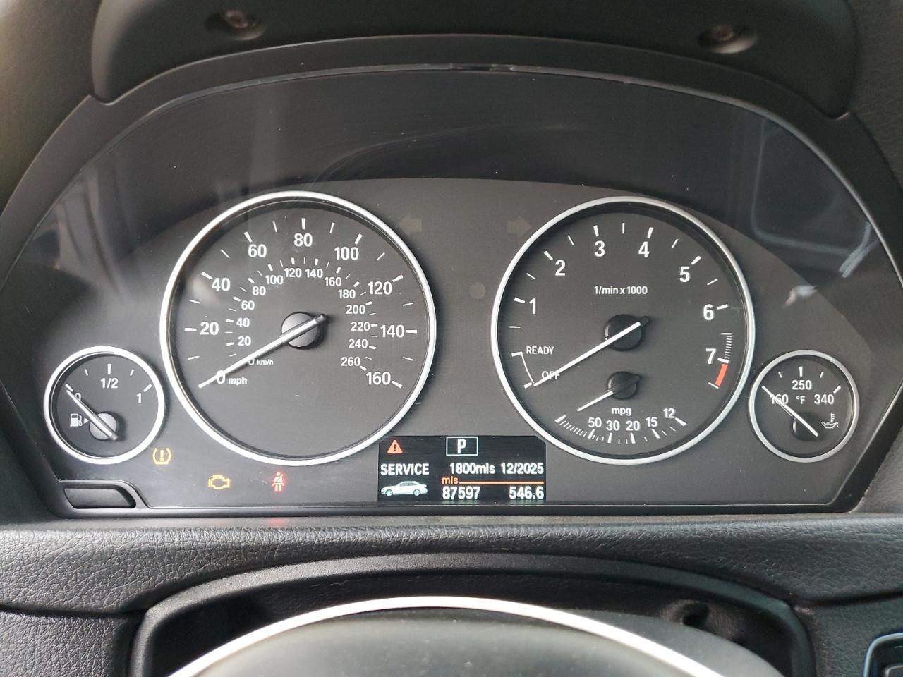 2013 BMW 3 series VIN WBA3B3C55DF536121 photo 9
