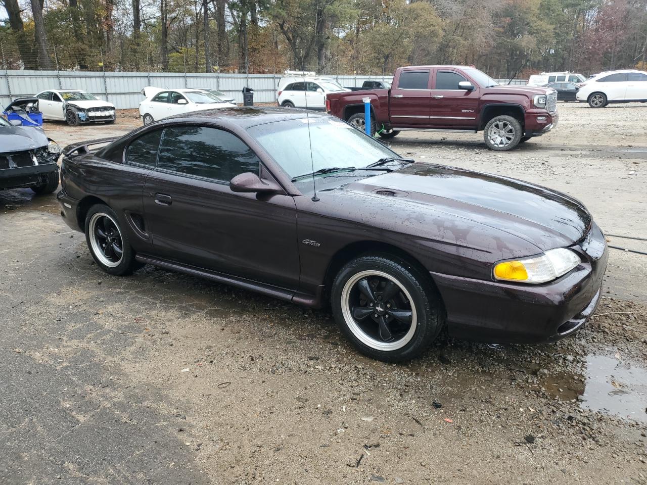 1996 Ford Mustang VIN 1FALP42X7TF163987 photo 4