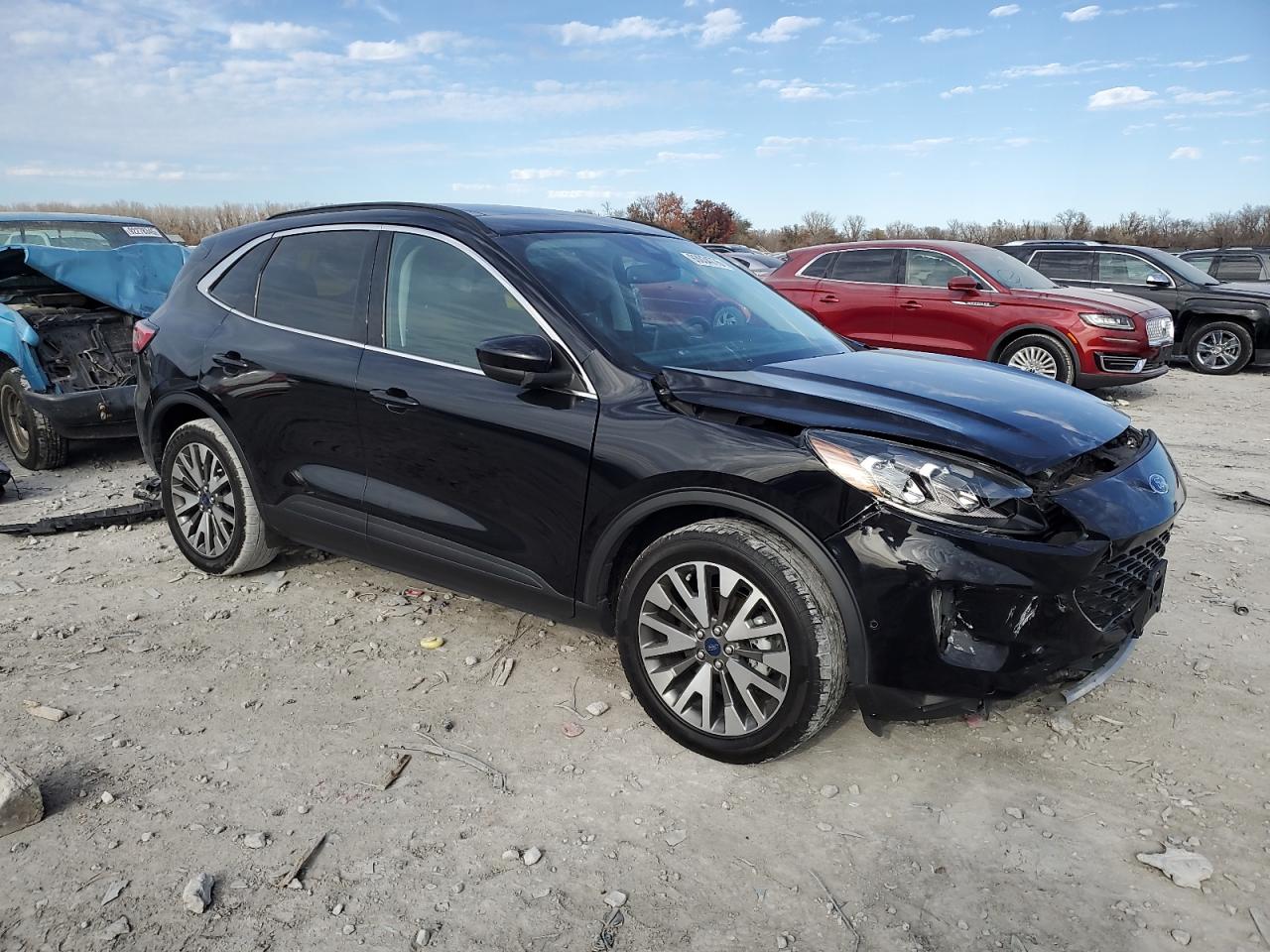 2021 Ford Escape VIN 1FMCU9J9XMUA78864 photo 4