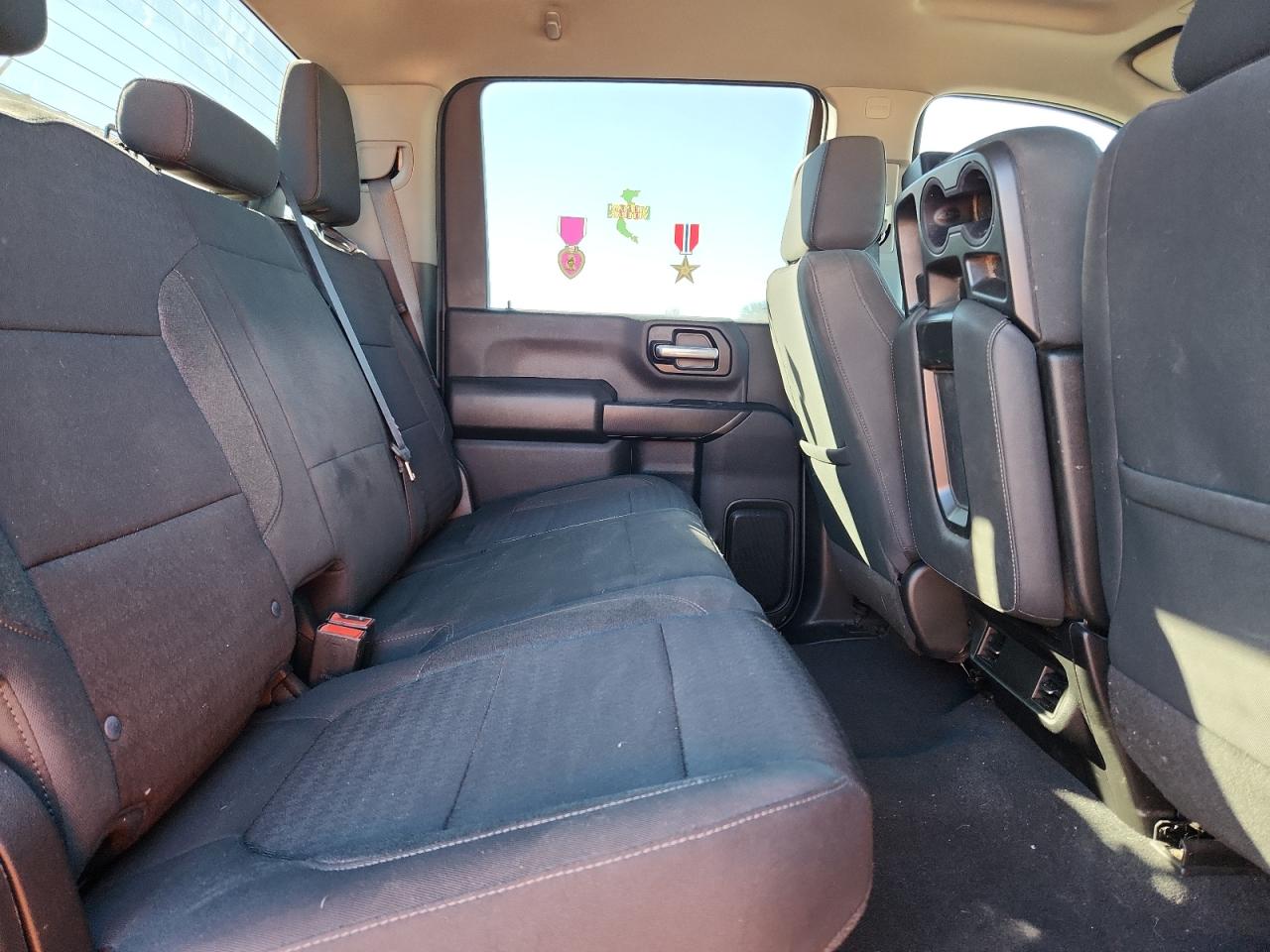 2023 Chevrolet All models VIN 2GC4YME72P1732605 photo 10