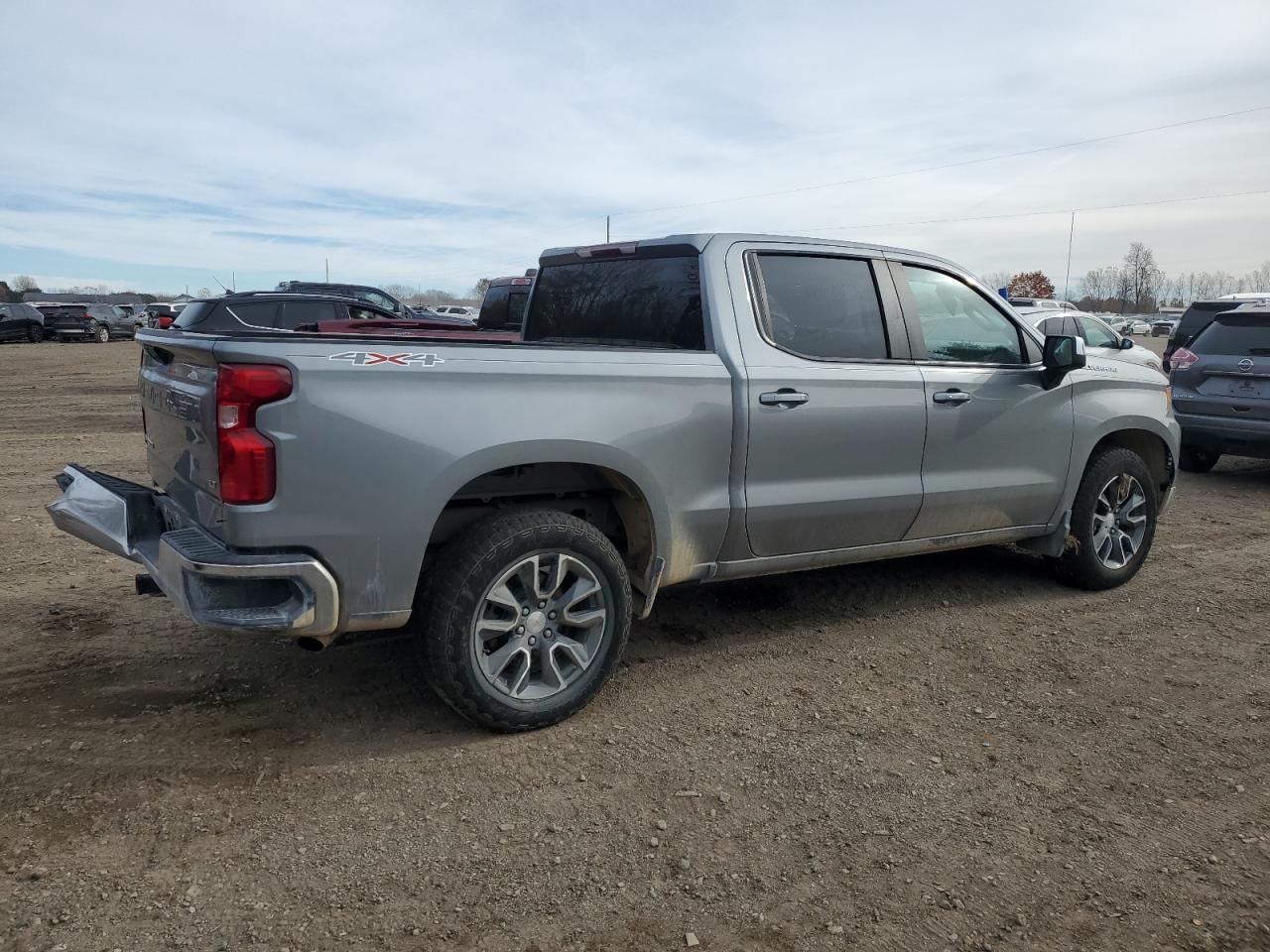 2024 Chevrolet All models VIN 1GCPDKEK5RZ114920 photo 3