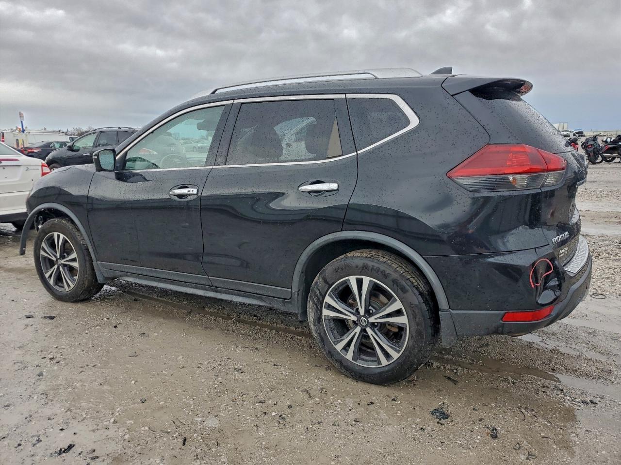 2019 Niss Rogue VIN JN8AT2MV0KW376523 photo 2