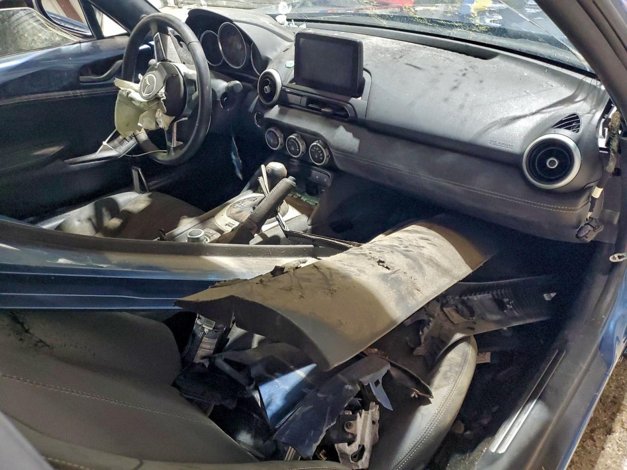 2020 Mazda Mx5 VIN JM1NDAM74L0411770 photo 8