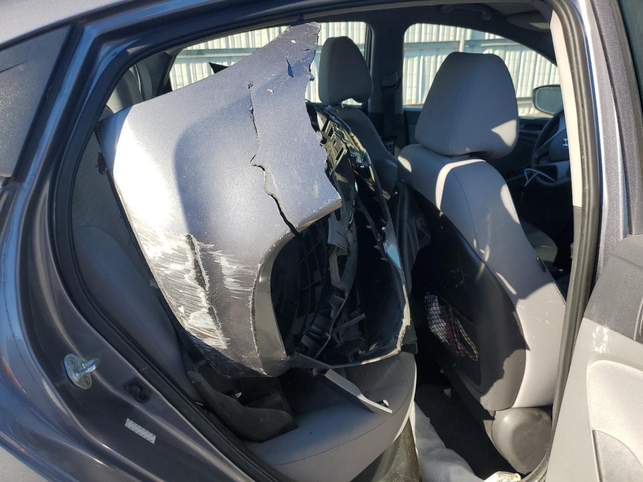 2017 Hyundai Accent VIN KMHCT4AE3HU310441 photo 10