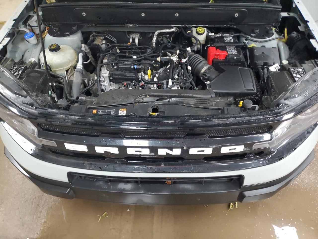 2022 Ford Bronco VIN 3FMCR9C66NRE30108 photo 12
