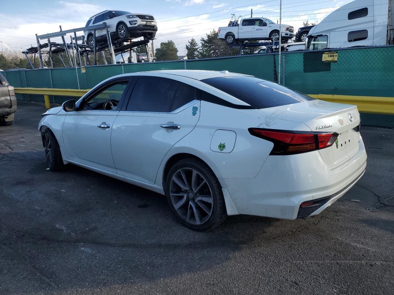 2020 Nissan Altima VIN 1N4BL4FW2LC189861 photo 2