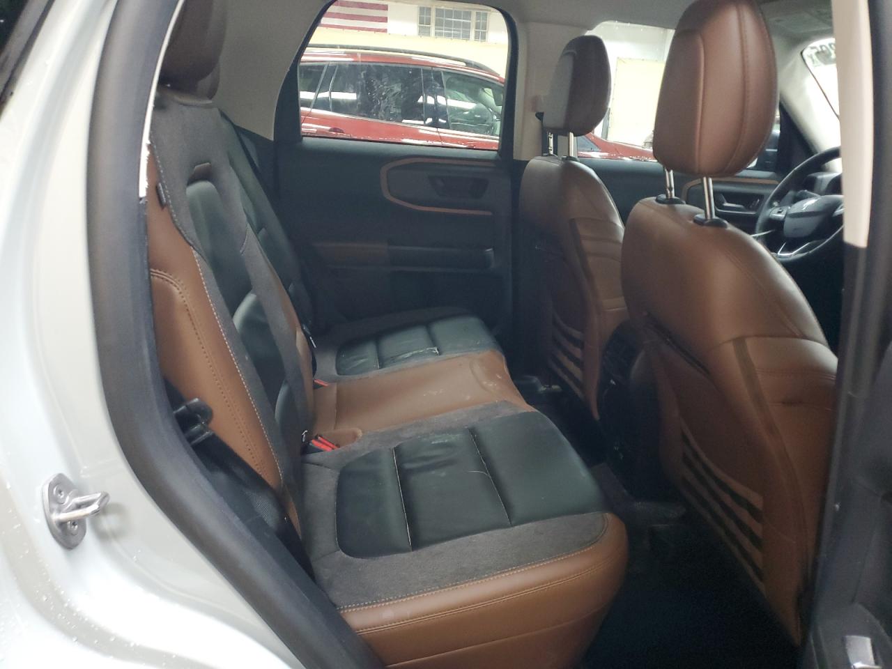 2022 Ford Bronco VIN 3FMCR9C66NRE30108 photo 11