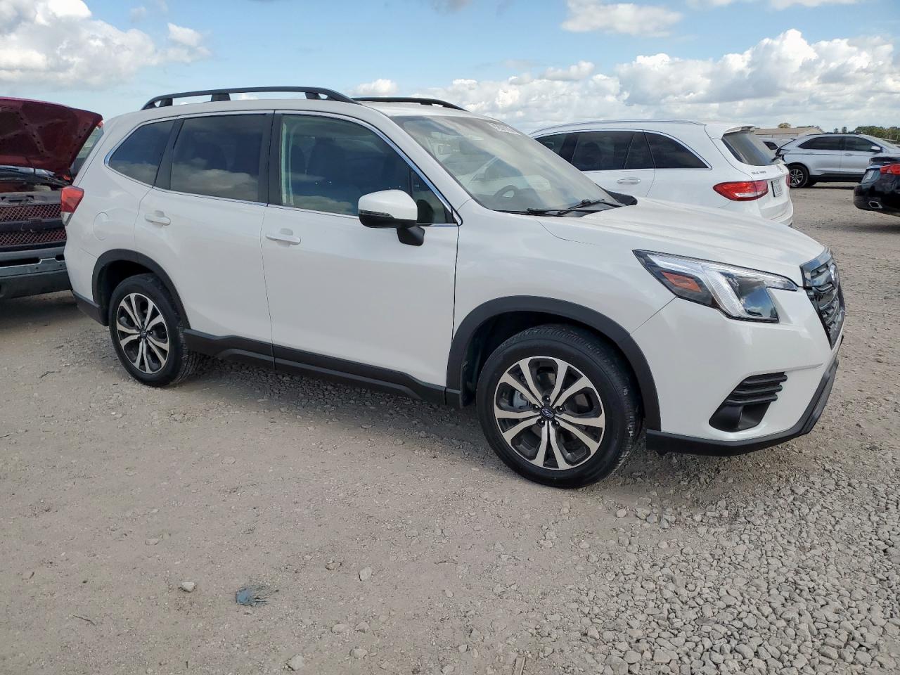 2024 Subaru Forester VIN JF2SKALC2RH456550 photo 4