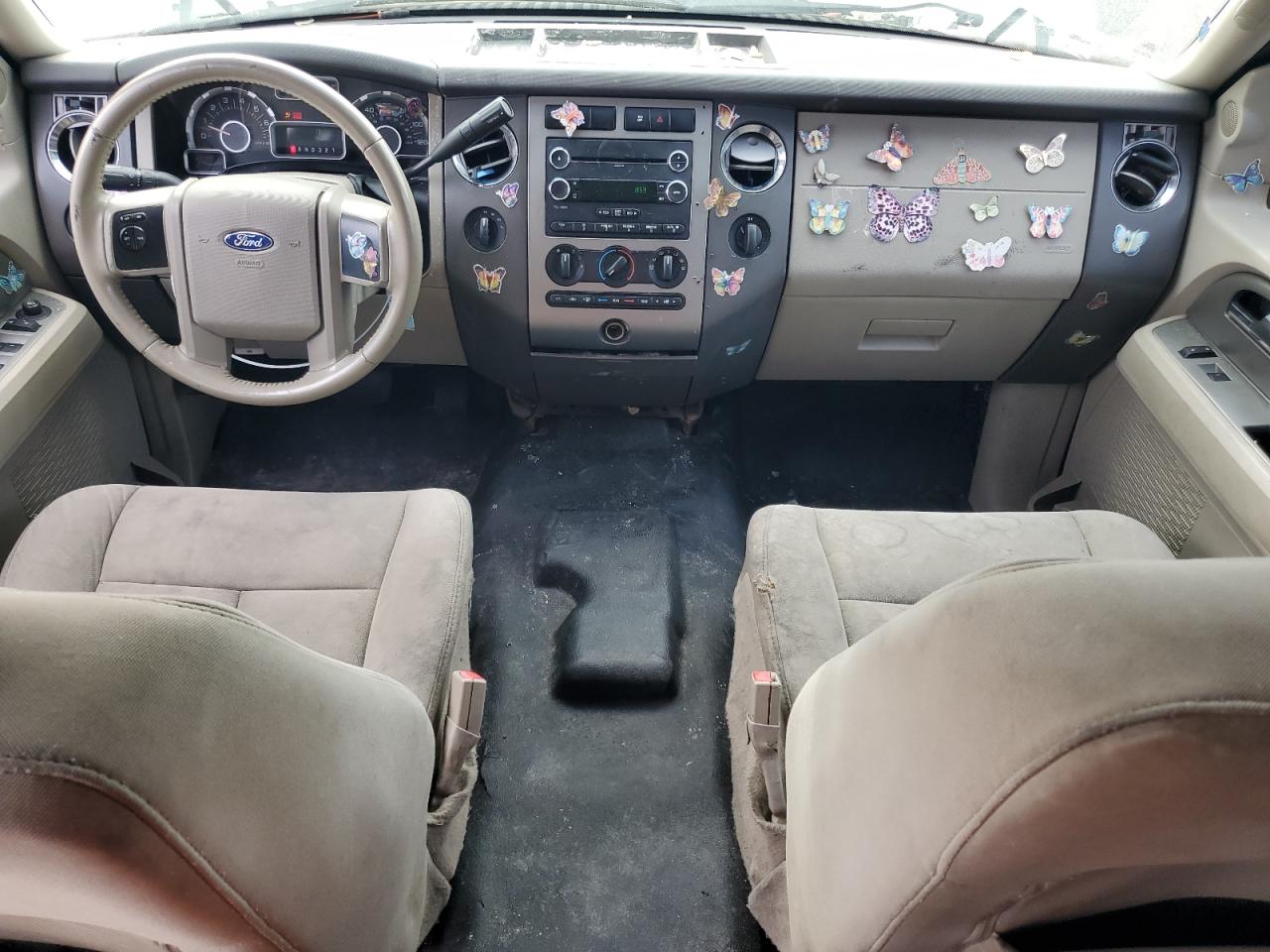2013 Ford Expedition VIN 1FMJU1G52DEF60123 photo 8
