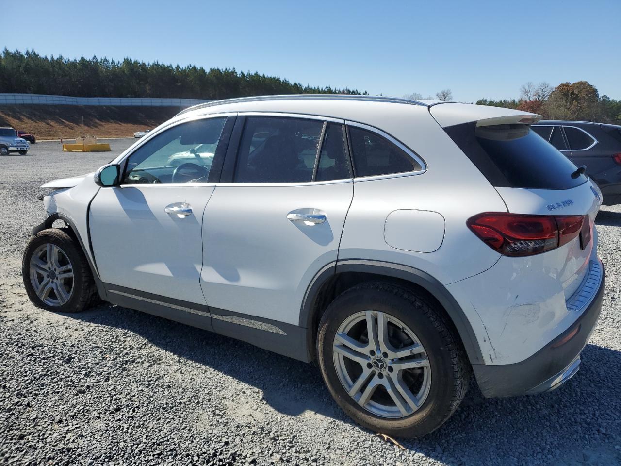 2021 Mercedes-Benz Gla-class VIN W1N4N4GB8MJ254176 photo 2