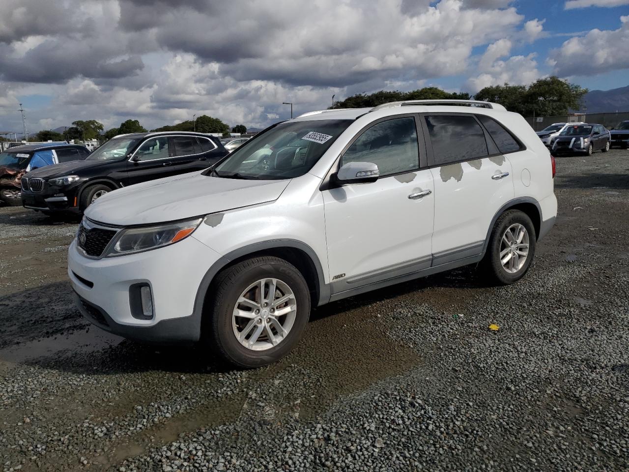 2014 Kia Sorento VIN 5XYKTCA69EG528416 photo 1