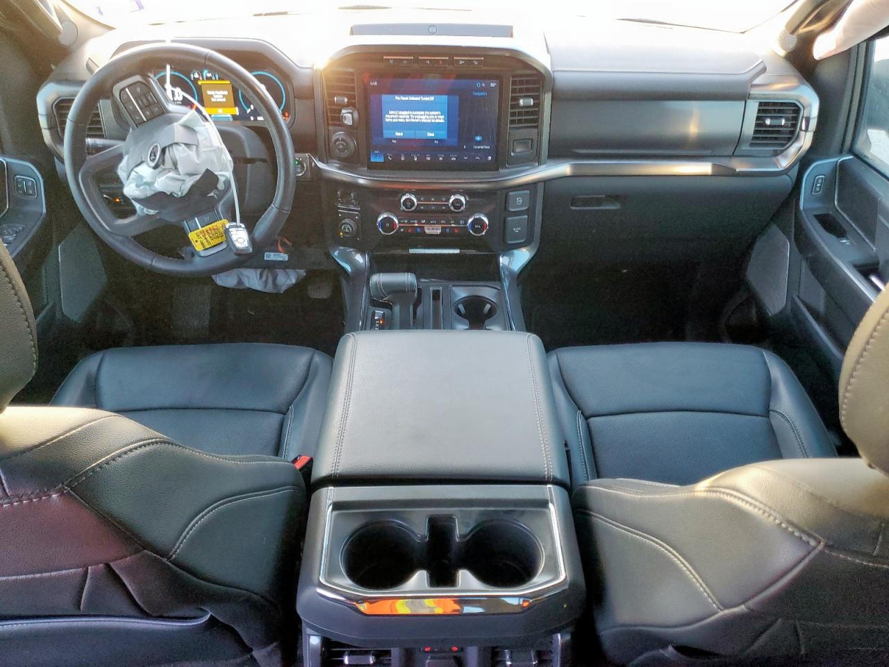 2023 Ford F-150 VIN 1FTFW1ED2PFD02455 photo 8