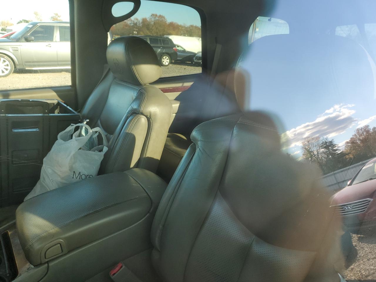 2006 Cadillac Escalade VIN 1GYEK63NX6R107162 photo 10