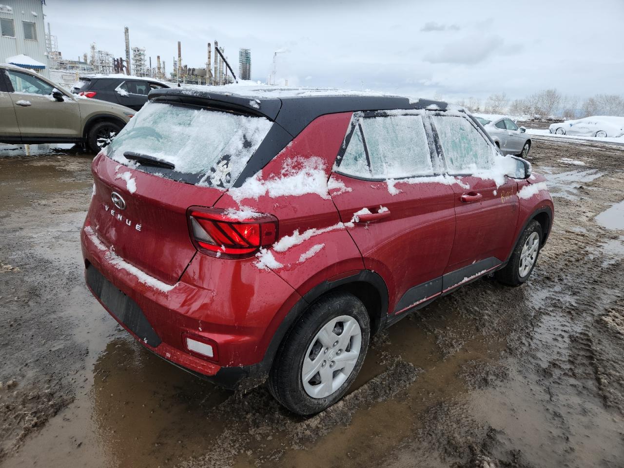 2025 Hyundai Venue VIN KMHRB8A33SU378426 photo 3