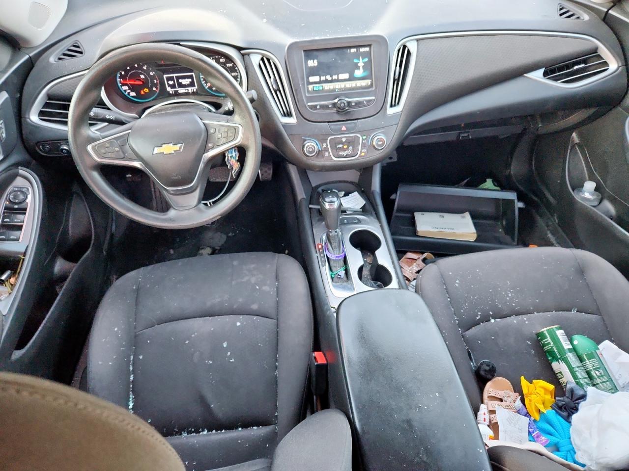 2018 Chevrolet Malibu VIN 1G1ZB5ST4JF175235 photo 8