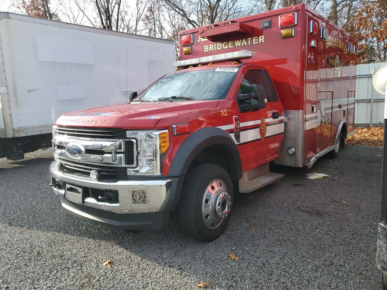 2017 Ford F550 VIN 1FDUF5HT2HDA04627 photo 1