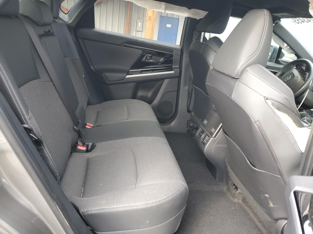2024 Toyota Bz4x xle VIN JTMABACA6RA068920 photo 11