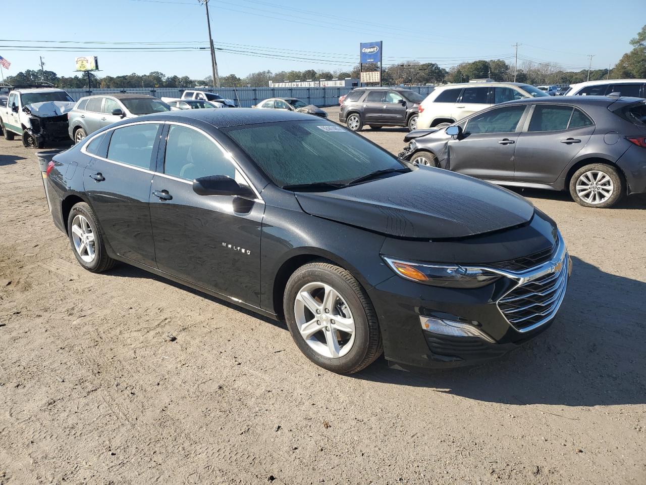 2025 Chevrolet Malibu VIN 1G1ZB5ST9SF108910 photo 4