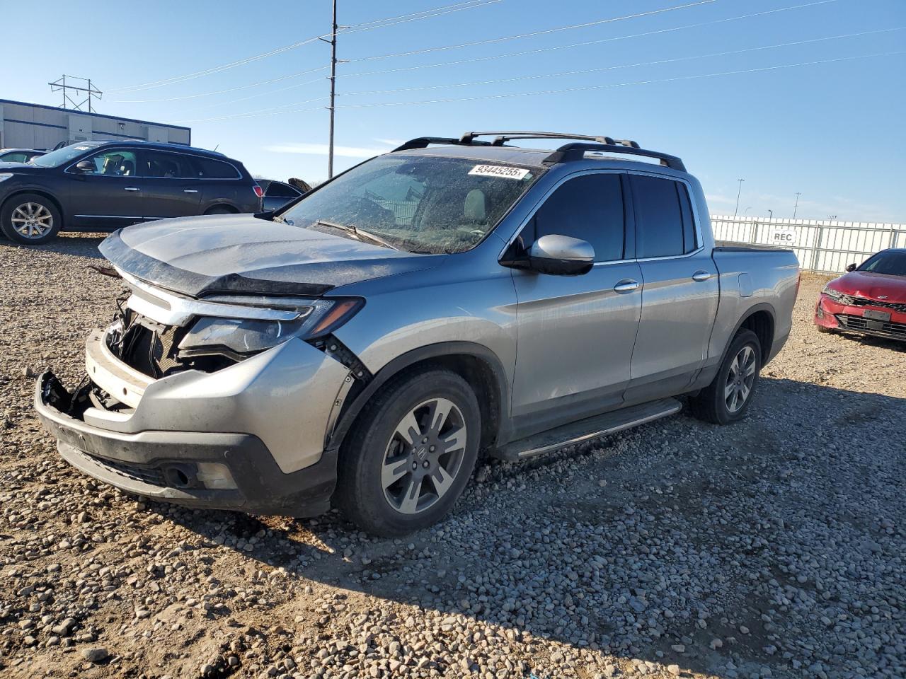 2018 Honda Ridgeline VIN 5FPYK3F72JB017542 photo 1