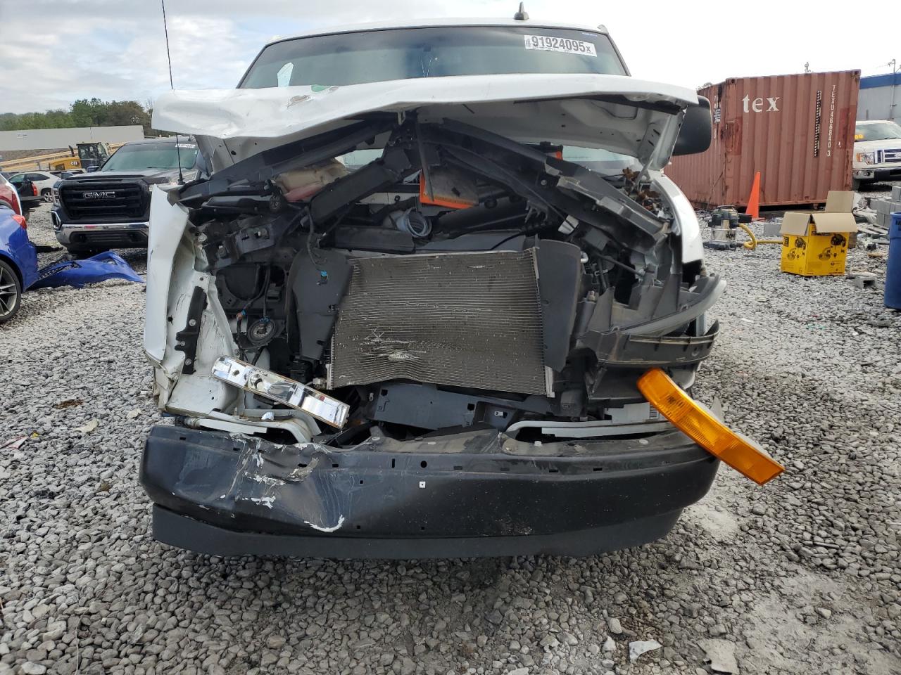 2022 Chevrolet Express g2500 VIN 1GCWGBFP0N1184640 photo 5