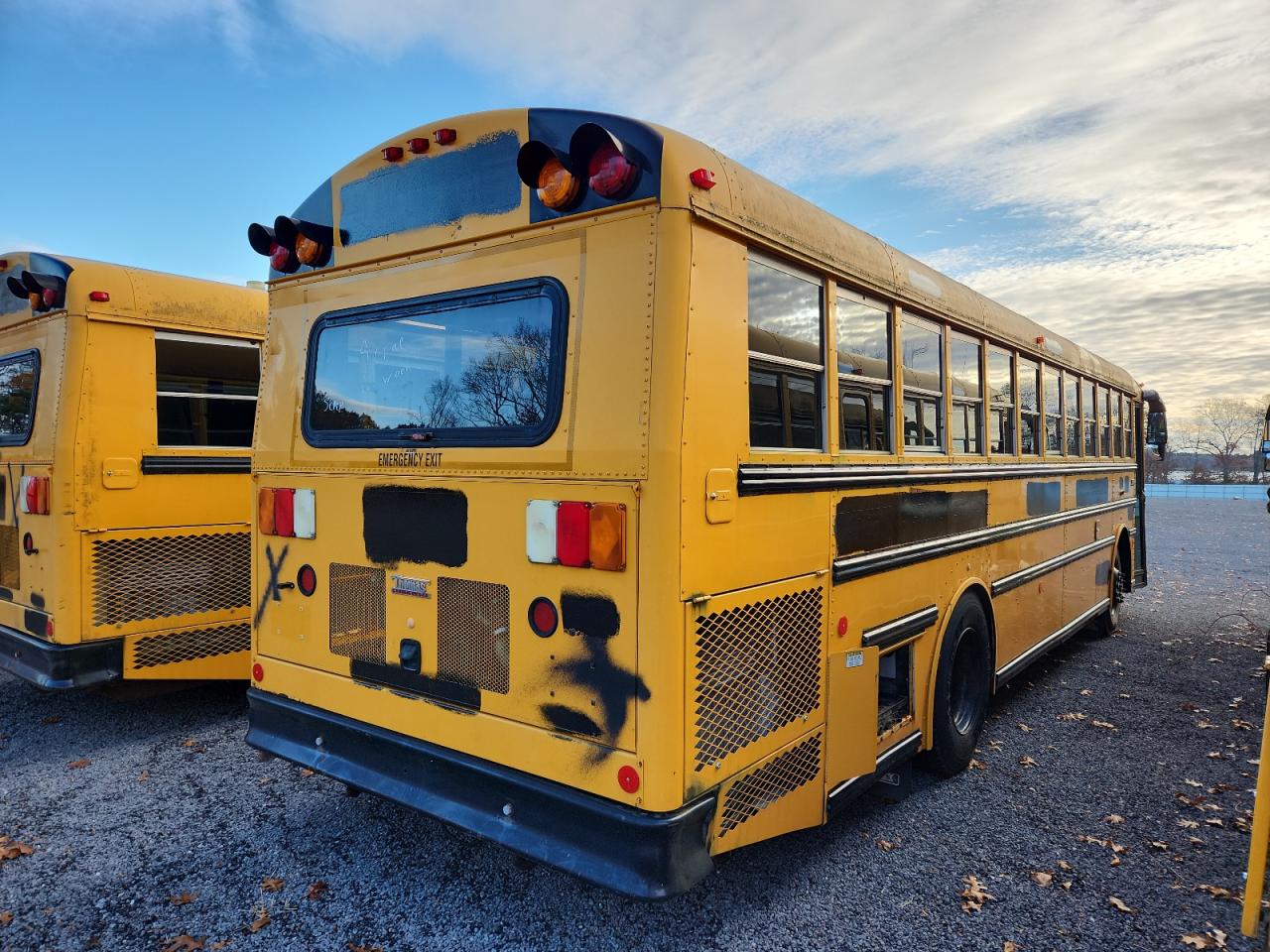 2012 THOMAS Saf-t-line VIN 1T7YN4E27C1149996 photo 4