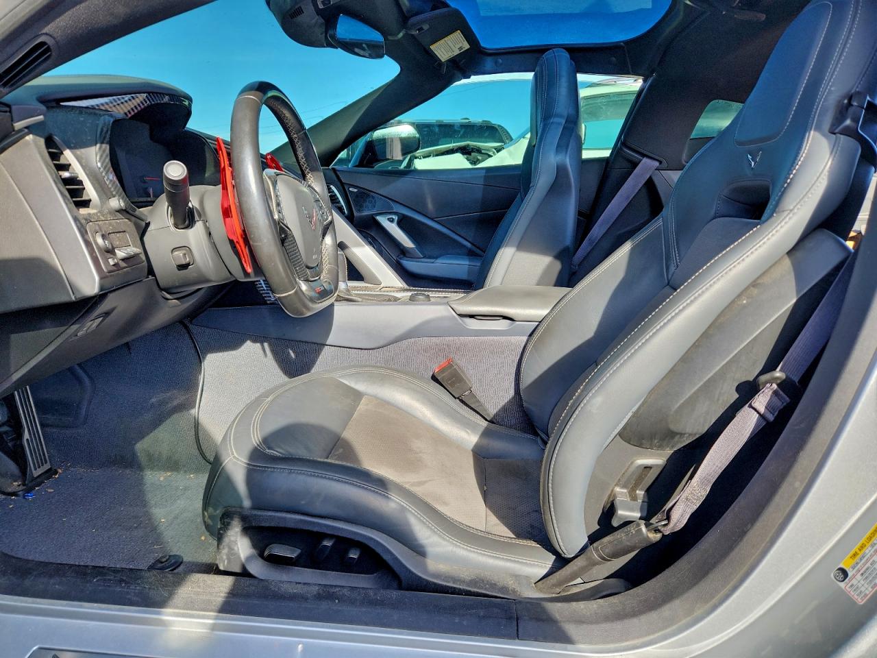 2015 Chev Corvette VIN 1G1YS2D64F5607725 photo 7