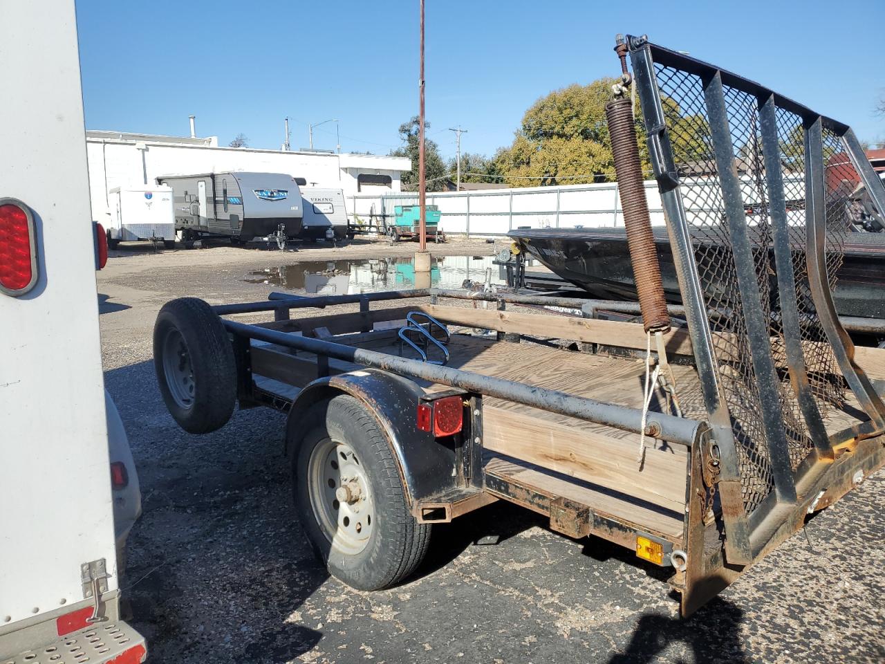 2004 TRAIL Utility VIN 5BEBU10164C133332 photo 3